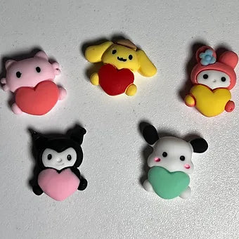 Sanrio W/ Hearts (5 PCS)