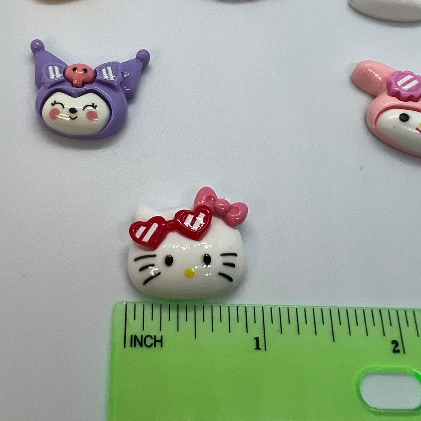 Cool Sanrio w/ Sunglasses (6 PCS)